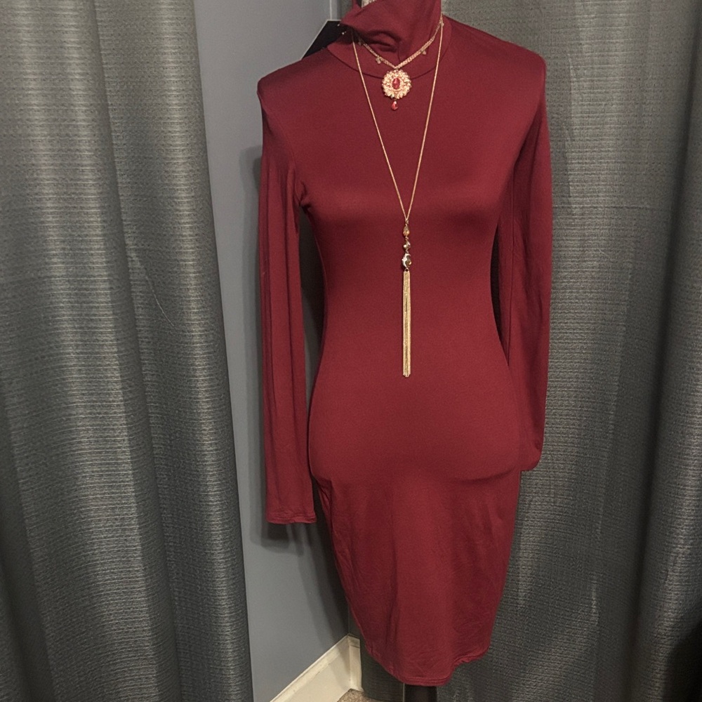 Fashion Nova Burgundy Long Sleeve Dress